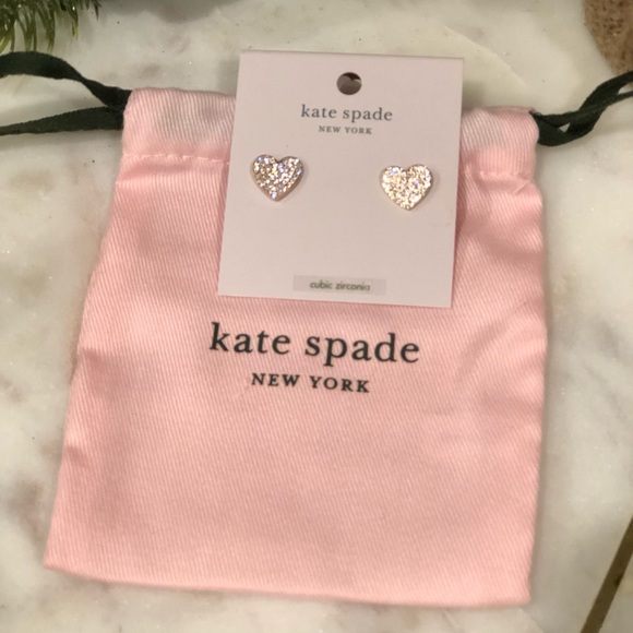 ♠️NWT♠️ Kate Spade New York Yours Truly Rose Gold Heart Stud Earrings - Picture 5 of 10